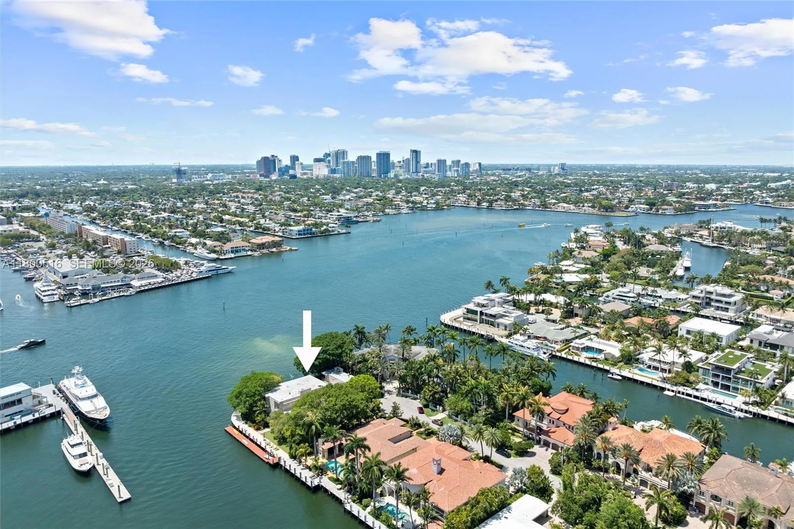 2500 Mercedes Dr, Fort Lauderdale, FL 33316 photo 3