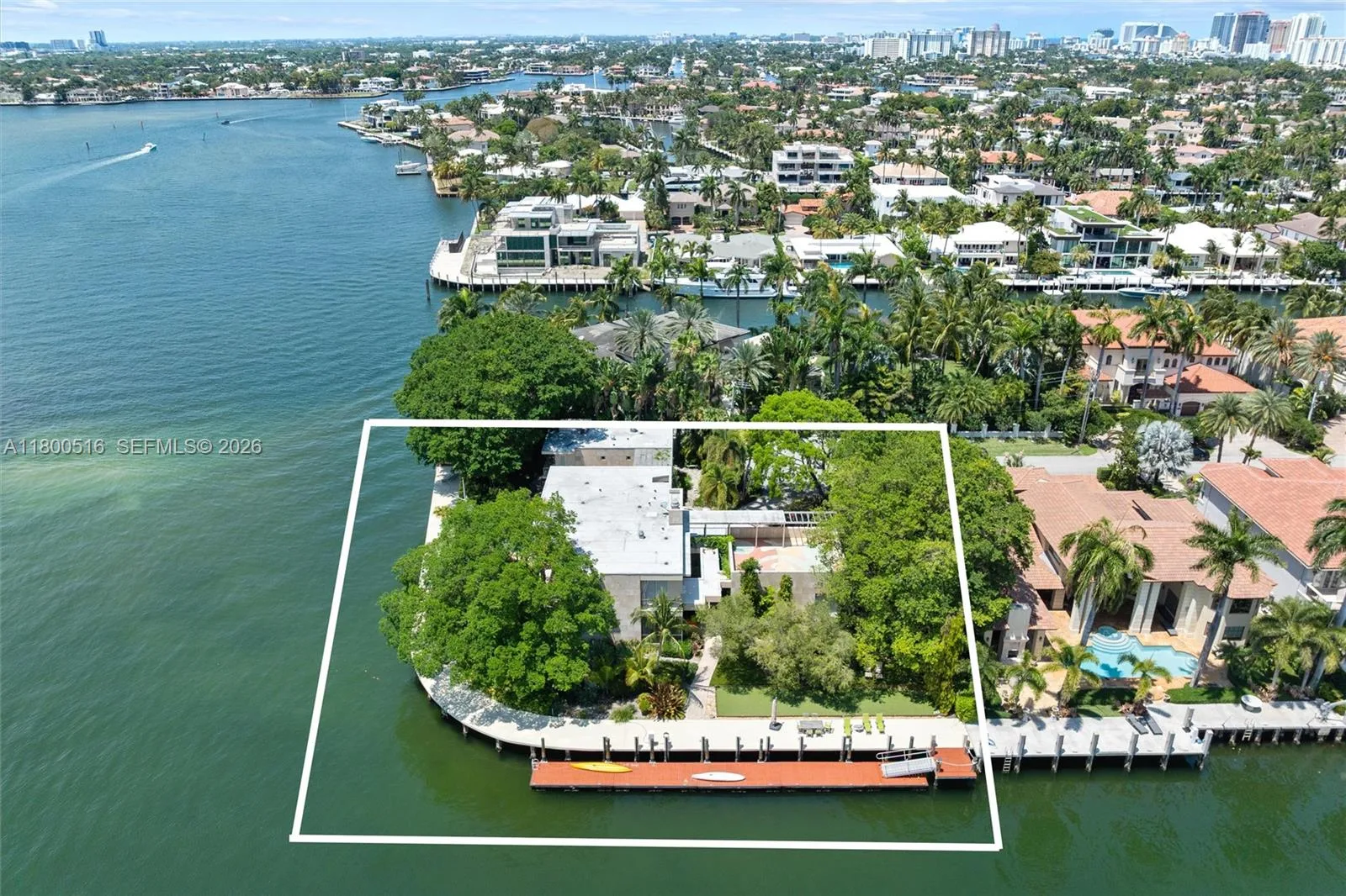 2500 Mercedes Dr, Fort Lauderdale, FL 33316 photo 4