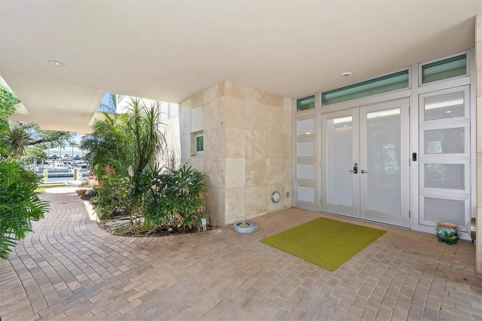 2500 Mercedes Dr, Fort Lauderdale, FL 33316 photo 7