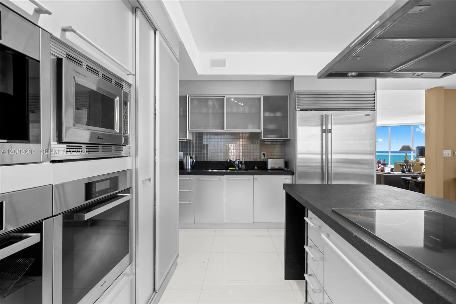 18201 Collins Ave # 709, Sunny Isles Beach, FL 33160 photo 12