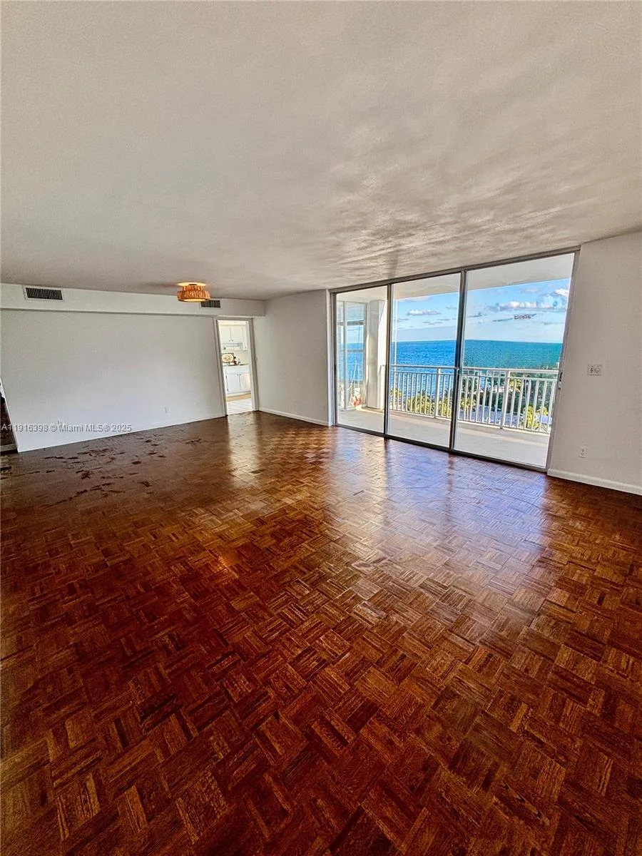 609 Ocean Dr # 10H, Key Biscayne, FL 33149 photo 12