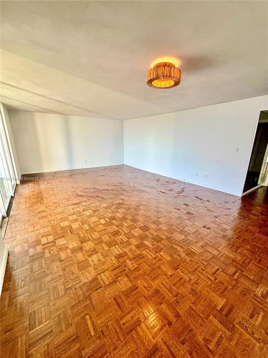 609 Ocean Dr # 10H, Key Biscayne, FL 33149 photo 13