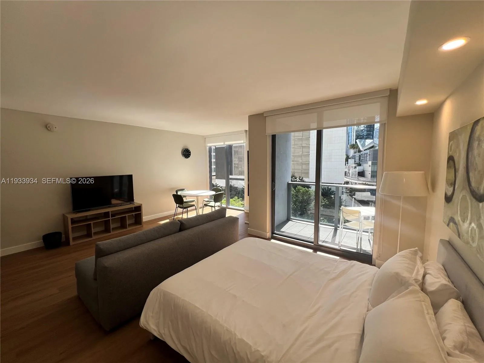 31 SE 6th St # 703, Miami, FL 33131 photo 11