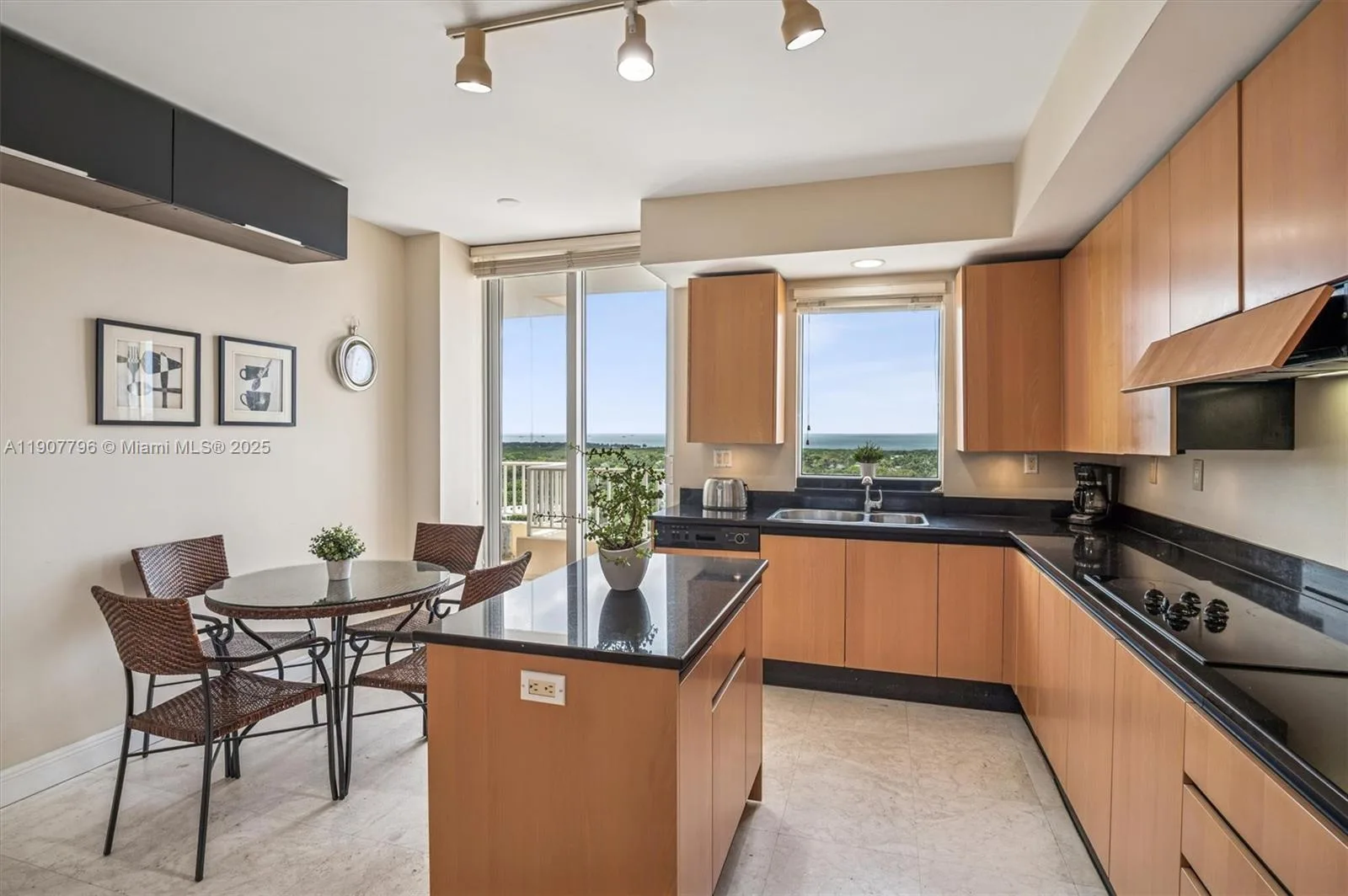 789 Crandon Blvd # 1005, Key Biscayne, FL 33149 photo 9