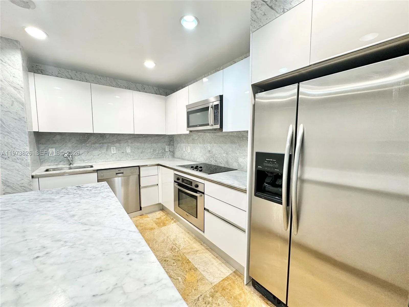 1060 Brickell Ave # 201, Miami, FL 33131 photo 4