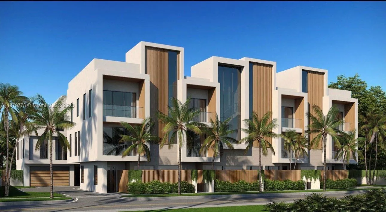 929 NE 17th Way, Fort Lauderdale, FL 33304 photo 2