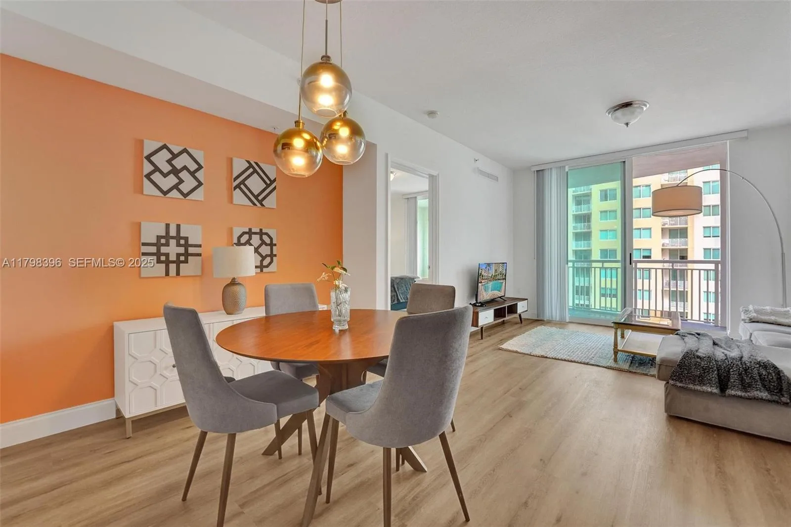 1745 E Hallandale Beach Blvd # 2105W, Hallandale Beach, FL 33009