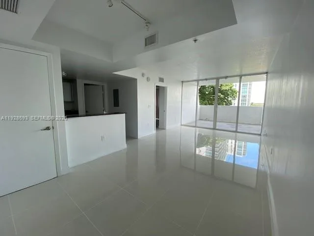 1861 NW S River Dr # 702, Miami, FL 33125 photo 5