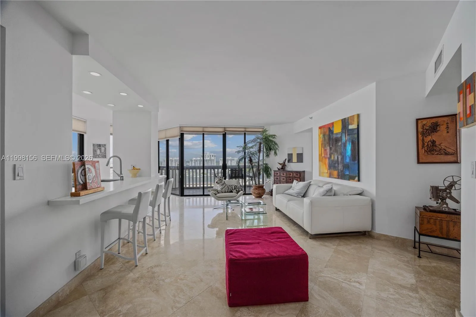 1000 W Island Blvd # 1910, Aventura, FL 33160 photo 8