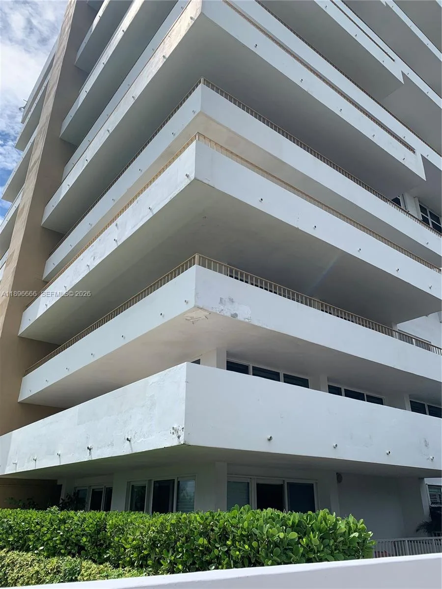 177 Ocean Lane Dr # 208, Key Biscayne, FL 33149 photo 12