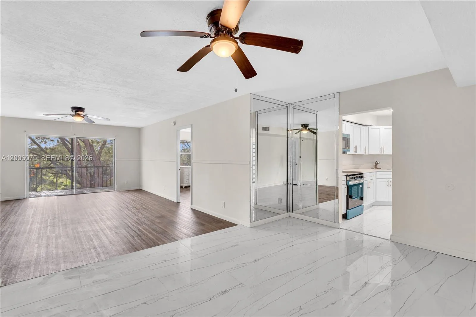 3360 Spanish Moss Ter # 305, Lauderhill, FL 33319 — zdjęcie 2
