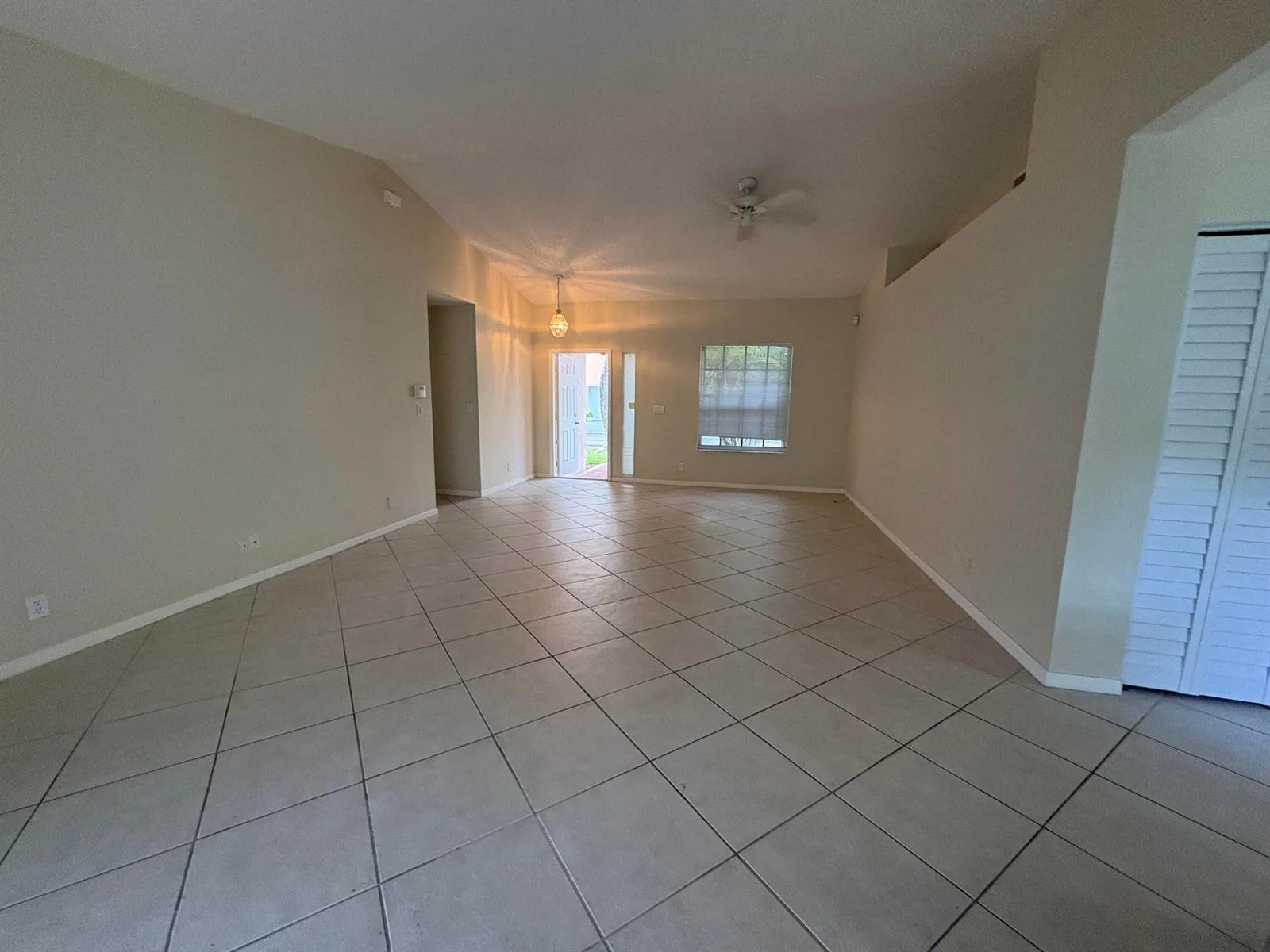 3572 Sahara Springs Boulevard, Pompano Beach, FL 33069 photo 2