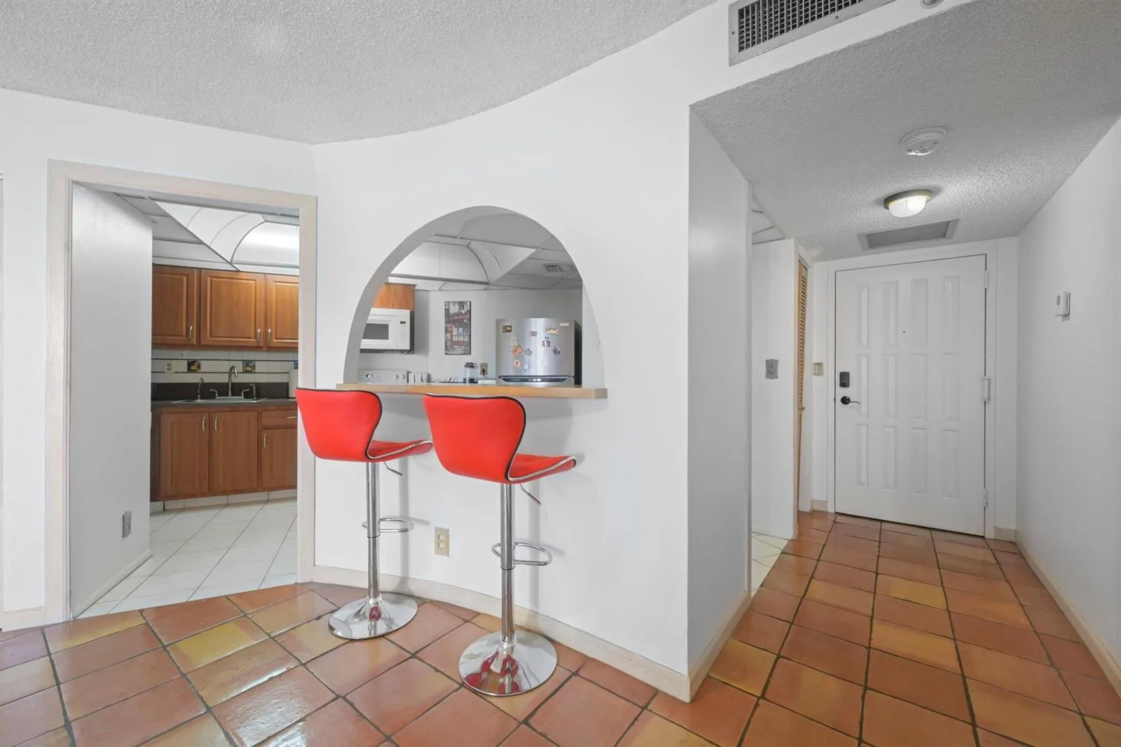 600 Parkview Drive # 1111 (PH11), Hallandale Beach, FL 33009 photo 10