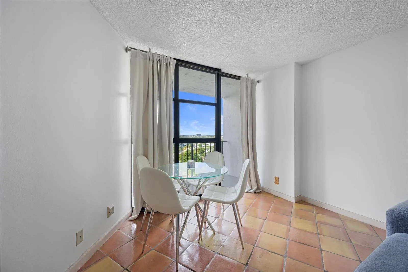 600 Parkview Drive # 1111 (PH11), Hallandale Beach, FL 33009 photo 9