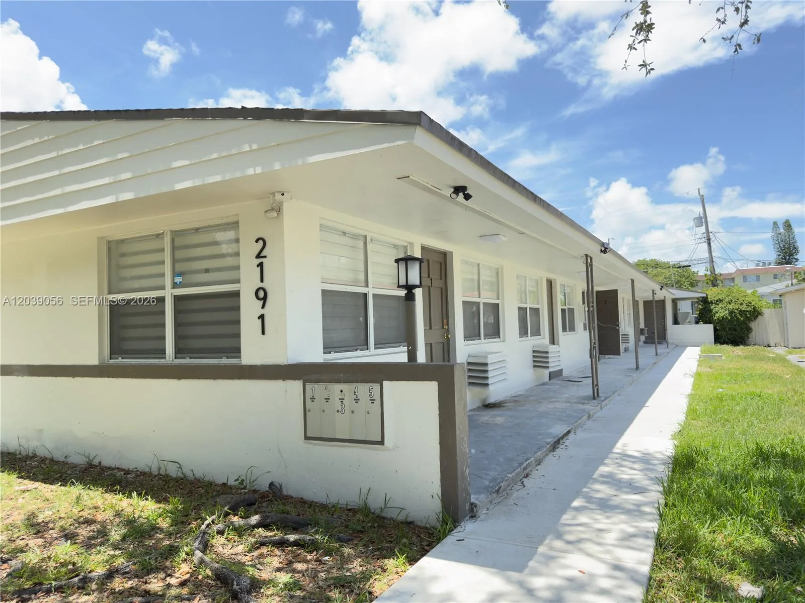 2191 NE 167th St # 5, North Miami Beach, FL 33162