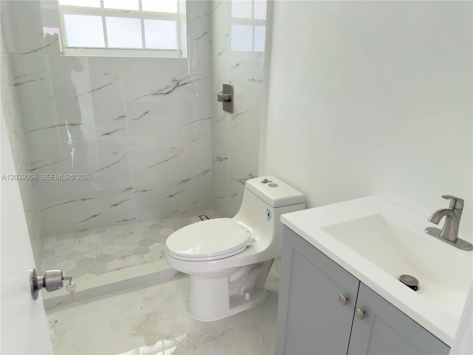2191 NE 167th St # 5, North Miami Beach, FL 33162 photo 8