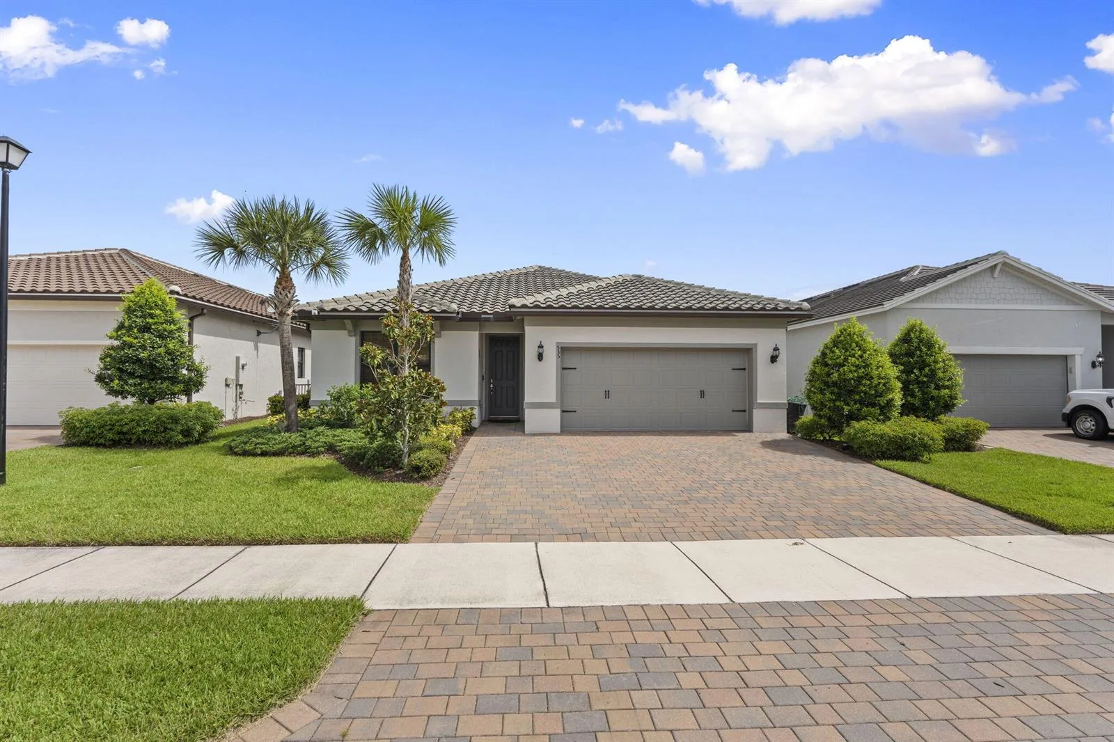 535 SE VILLANDRY Way, Port St. Lucie, FL 34984