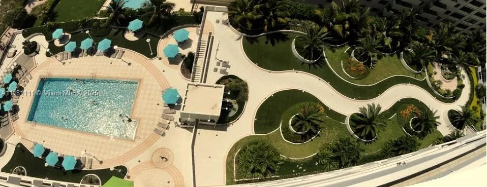100 Lincoln Rd # 1642, Miami Beach, FL 33139 photo 3