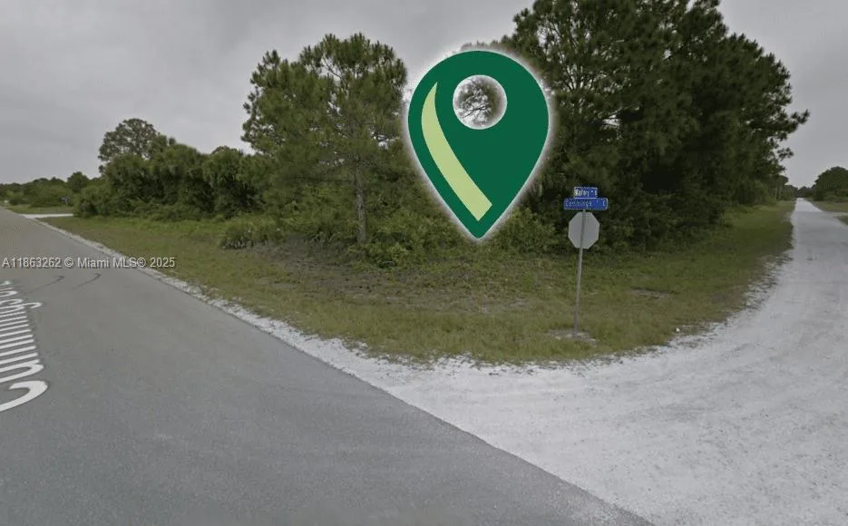 464 Mallory Ave S, Lehigh Acres, FL 33974