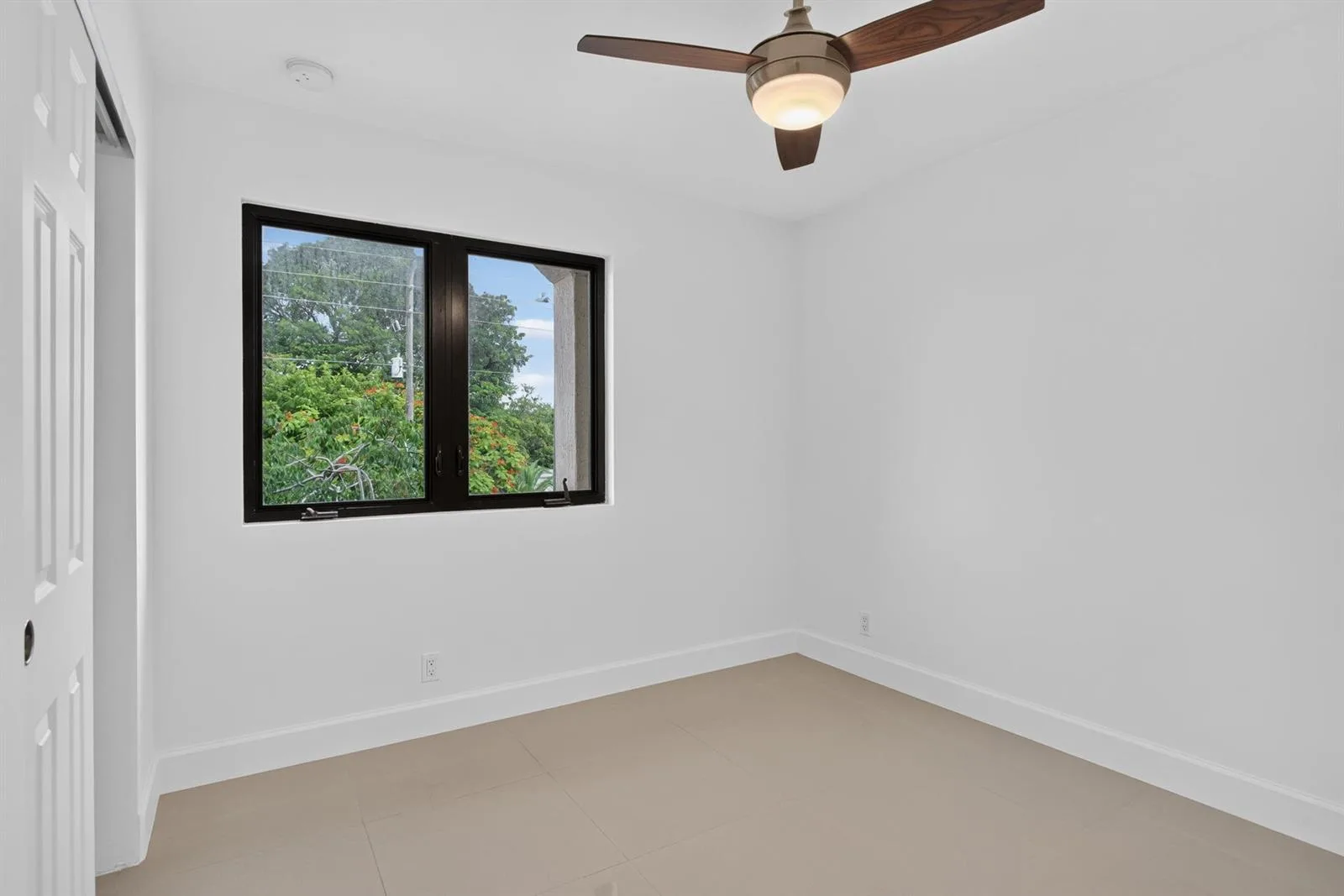 444 NW 41ST Street, Oakland Park, FL 33309 photo 6
