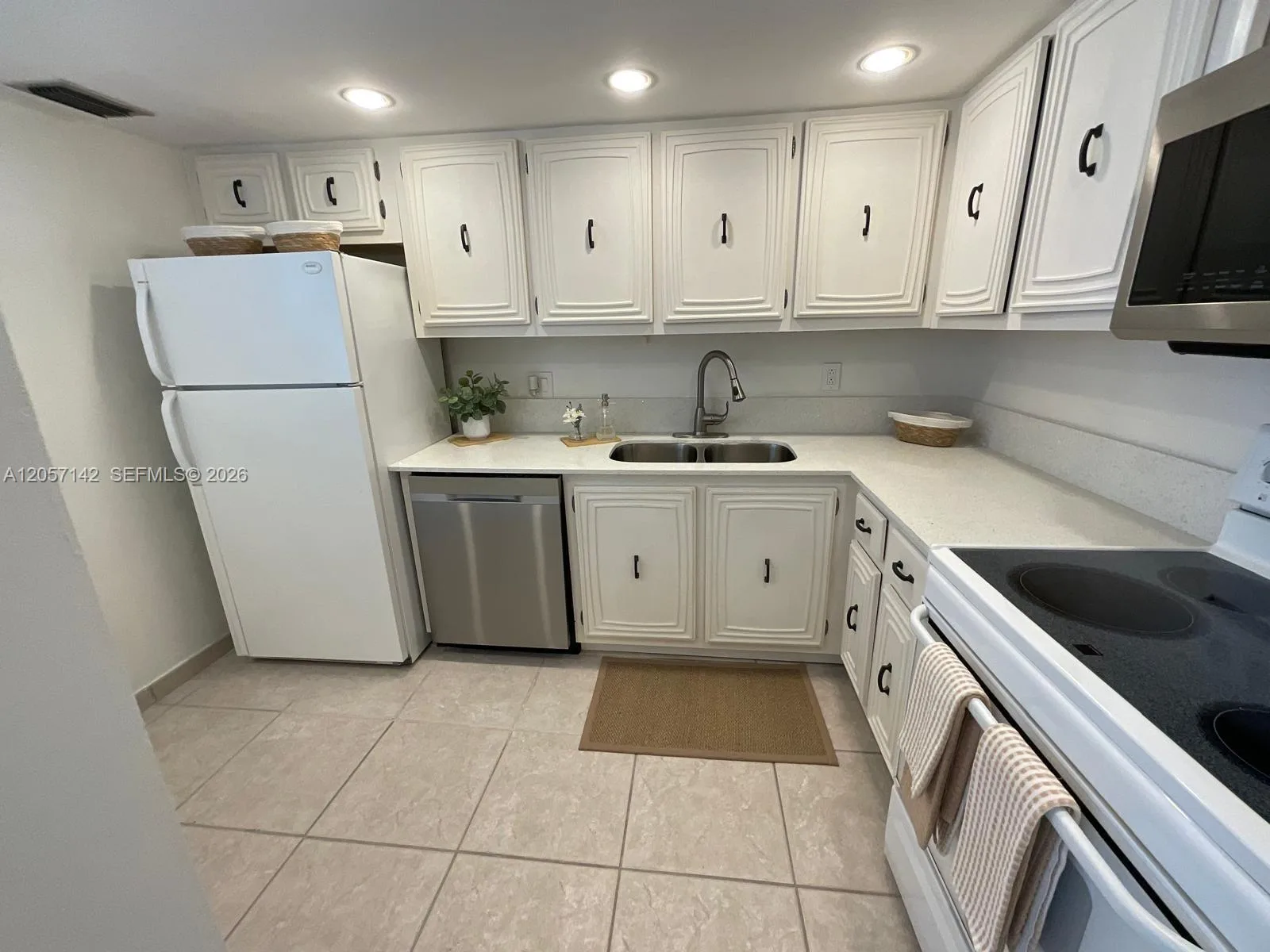 200 SE 15th Rd # 7H, Miami, FL 33129 photo 5