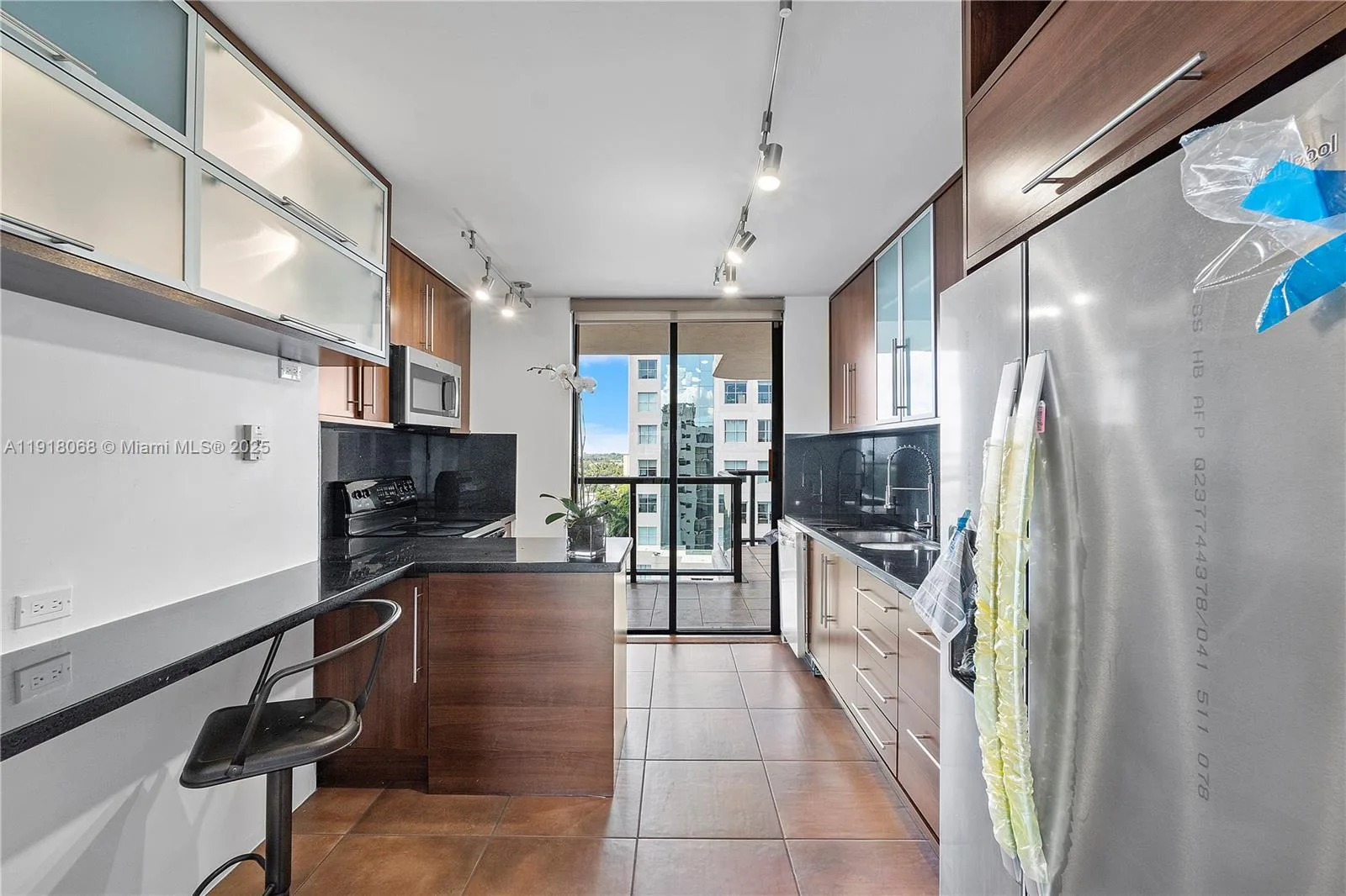 2575 S Bayshore Dr # 15B, Miami, FL 33133 photo 7