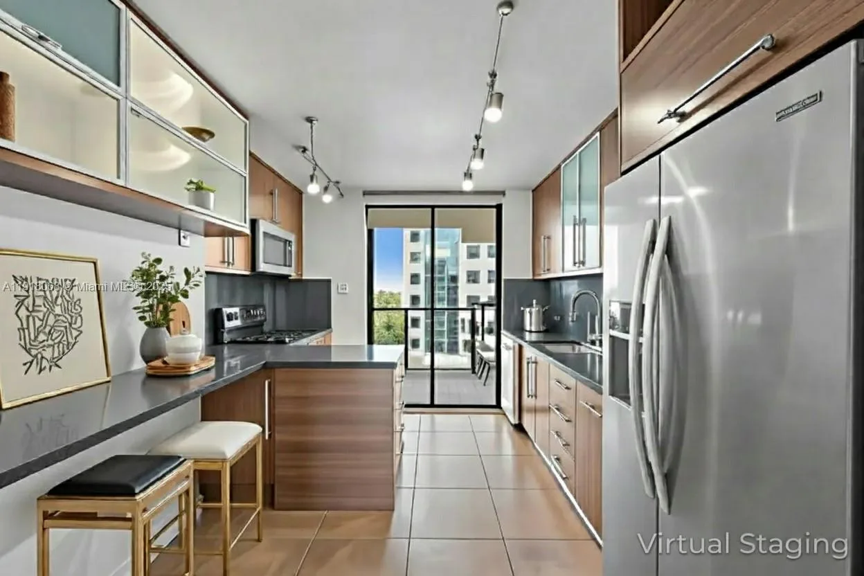 2575 S Bayshore Dr # 15B, Miami, FL 33133 photo 8