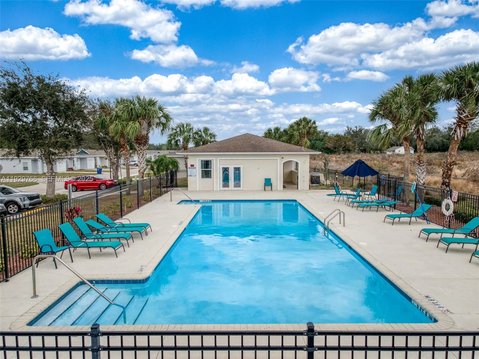 1430 Las Villas Blvd, Sebring, FL 33870 photo 4