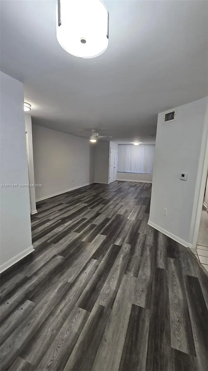 2881 N Oakland Forest Dr # 103, Oakland Park, FL 33309