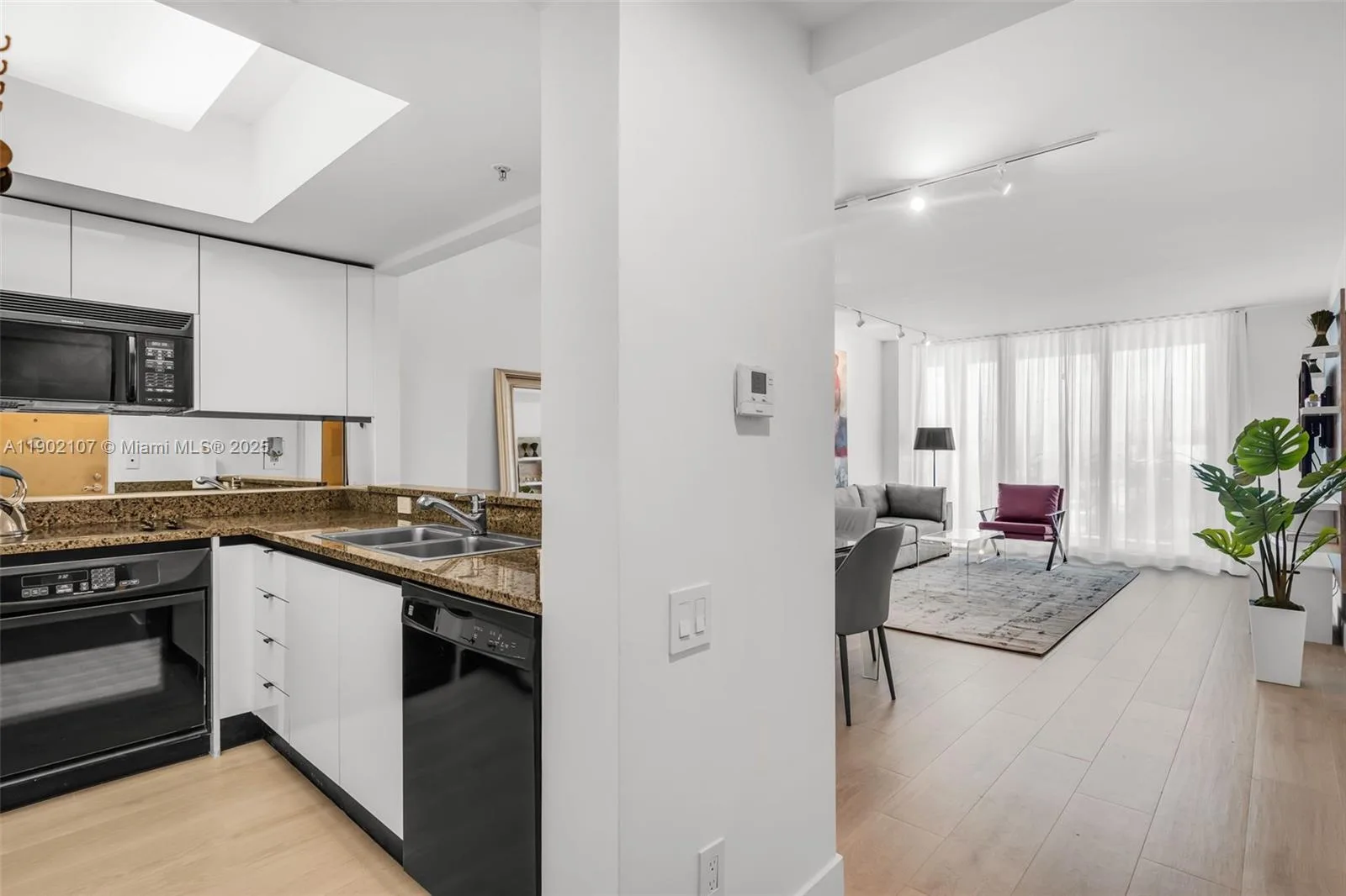 1500 Ocean Dr # 1109, Miami Beach, FL 33139 photo 10