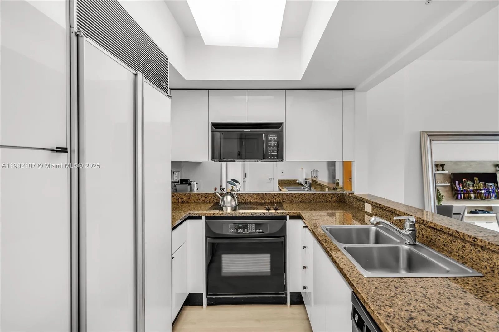 1500 Ocean Dr # 1109, Miami Beach, FL 33139 photo 8