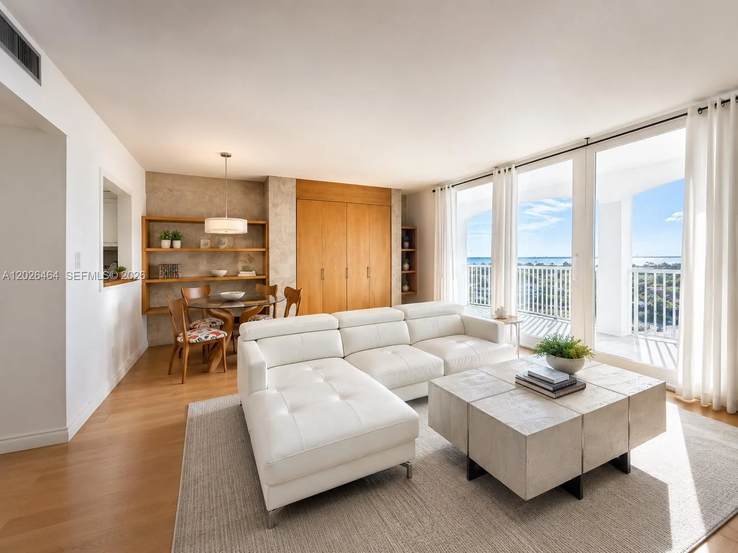 5401 Collins Ave # 1022, Miami Beach, FL 33140