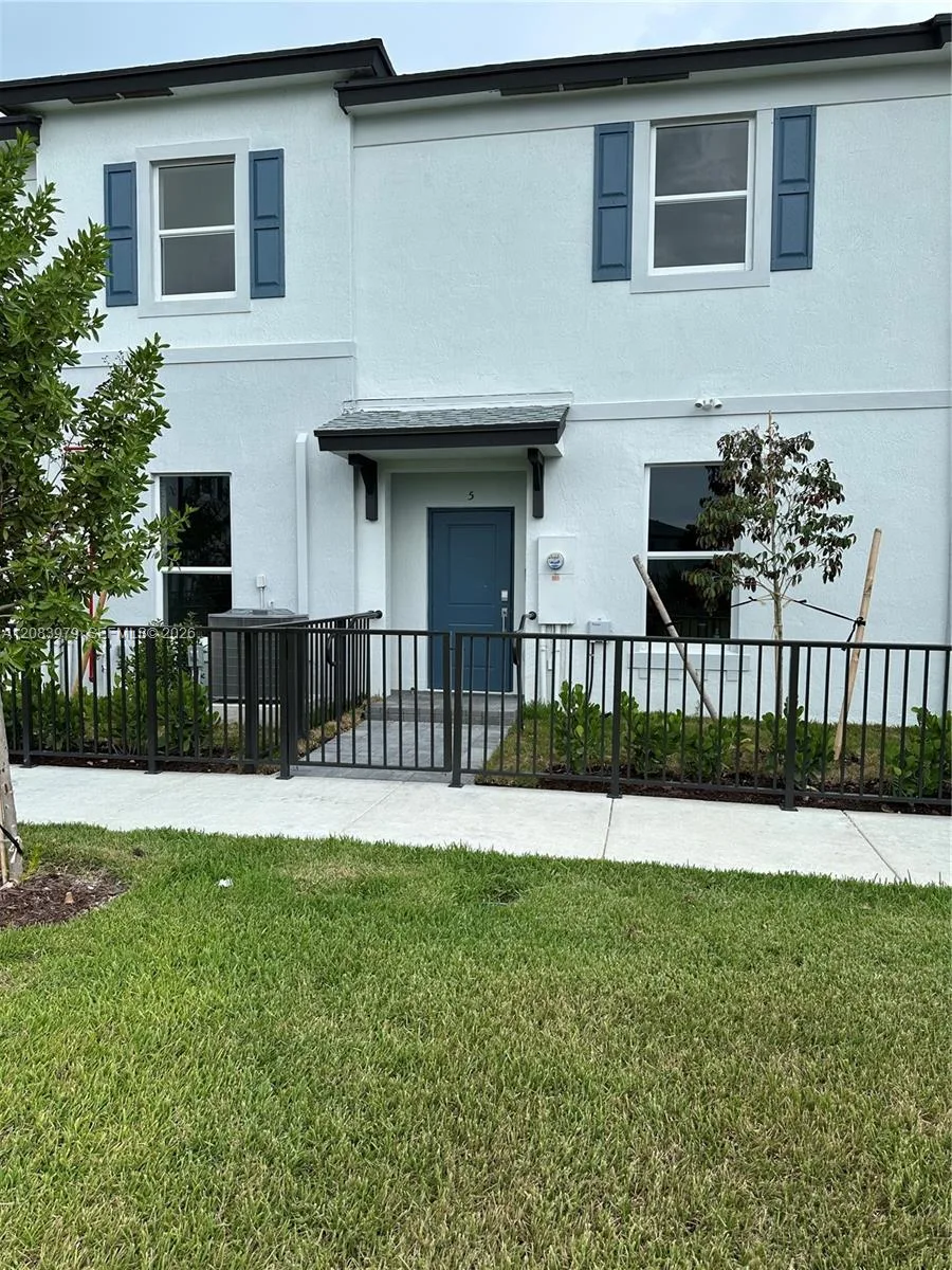 12456 SW 248th St # 5, Homestead, FL 33032