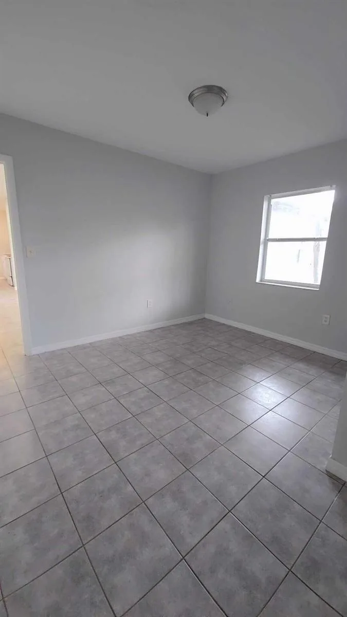 621 NW 5th Avenue # Unit 4, Pompano Beach, FL 33060