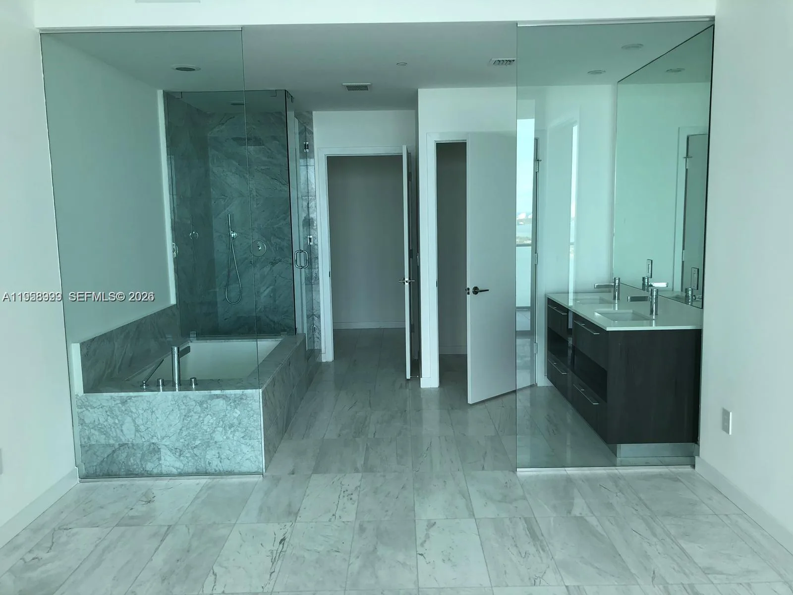480 NE 31st St # 3504, Miami, FL 33137 photo 13