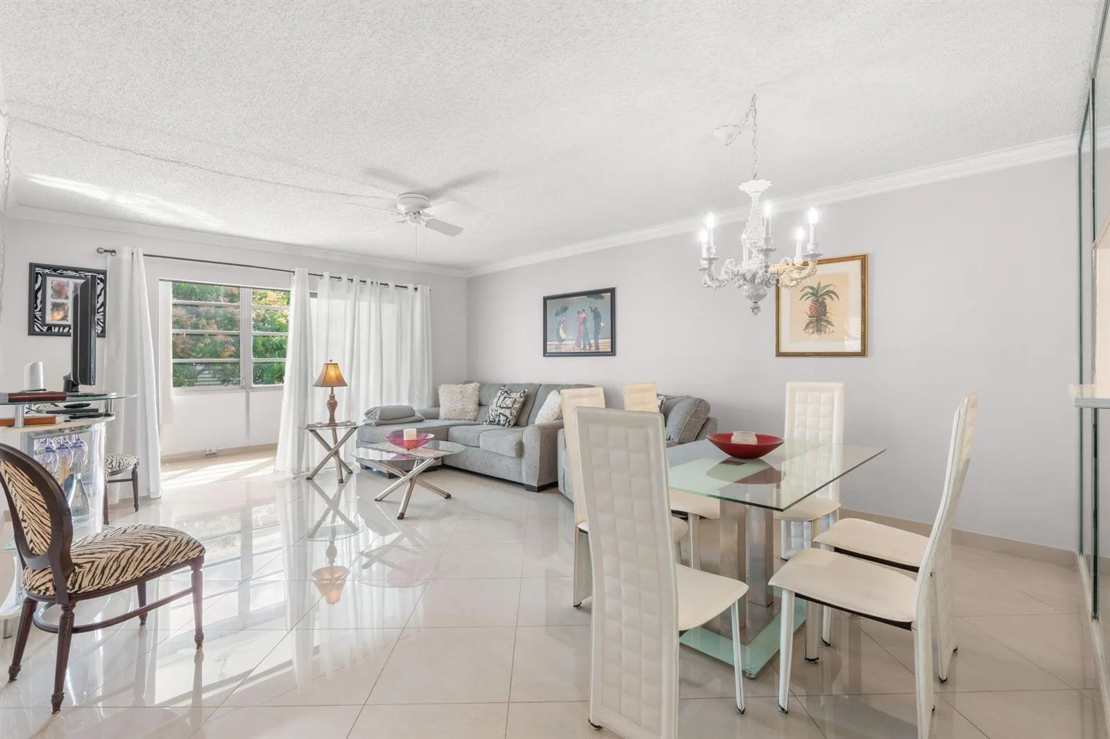 4191 NW 41st Street # 214, Lauderdale Lakes, FL 33319