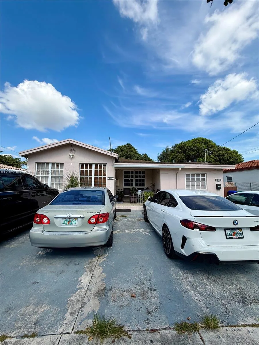 400 NW 44th Ave, Miami, FL 33126