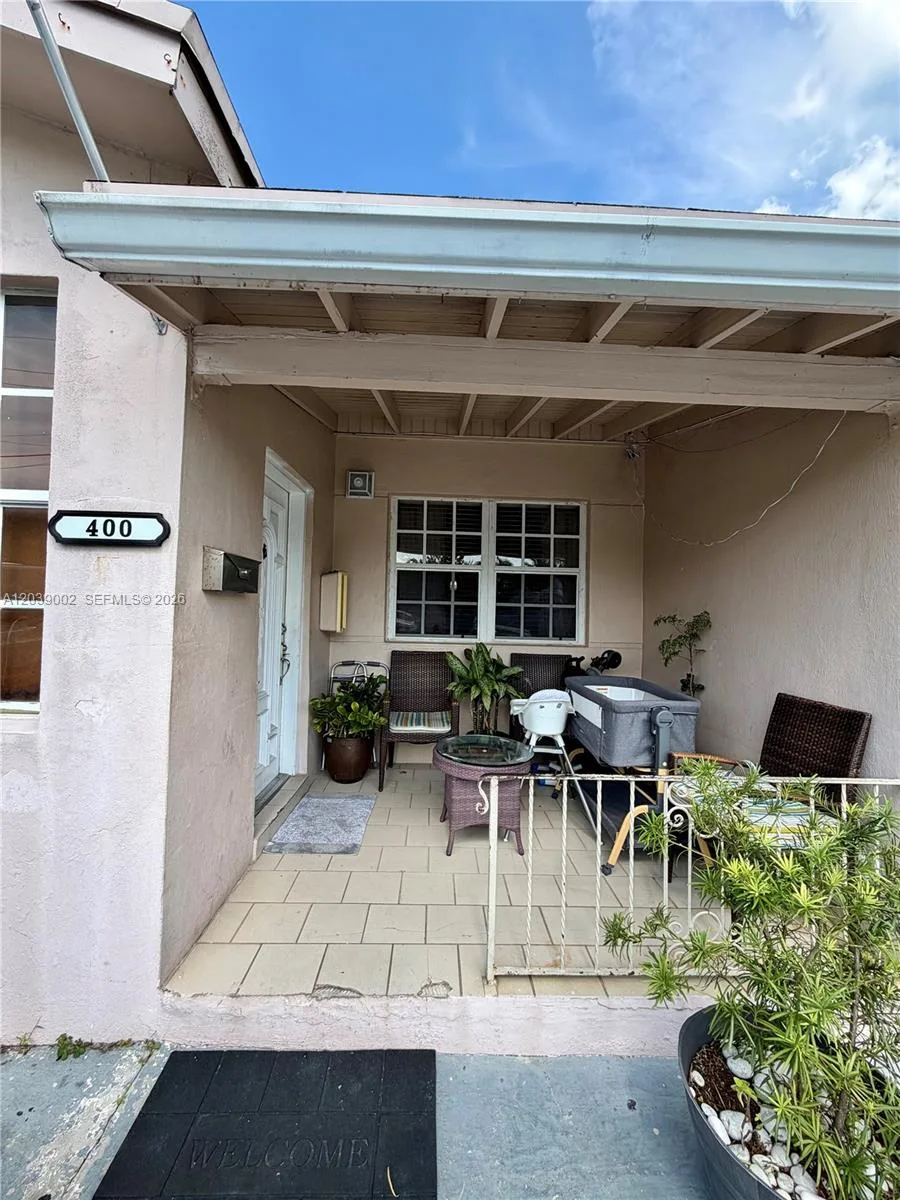 400 NW 44th Ave, Miami, FL 33126 photo 4