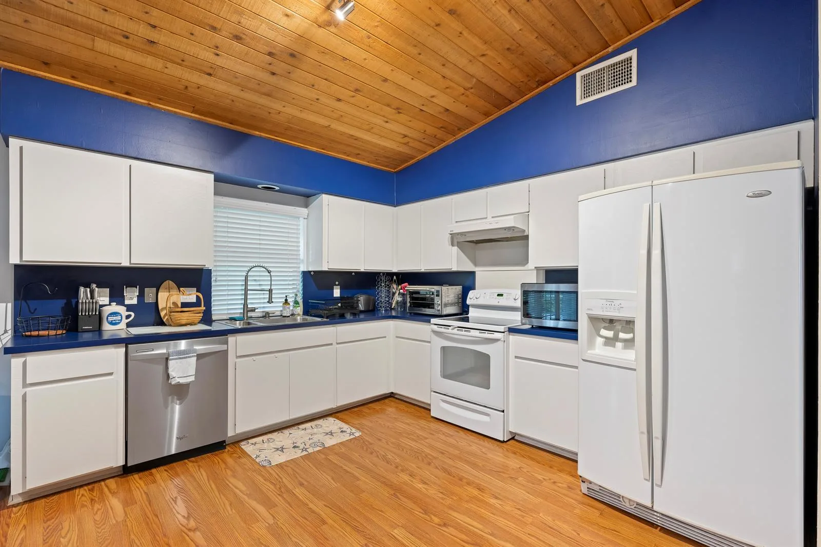 756 Juniper Place, Wellington, FL 33414 photo 6