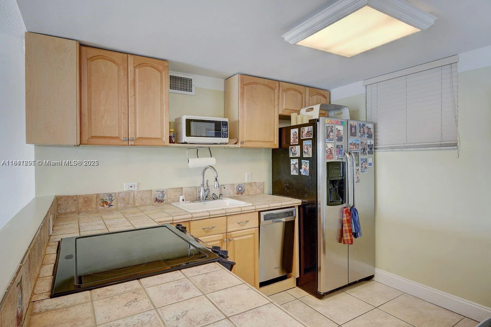 1045 10th St # 907, Miami Beach, FL 33139 photo 9