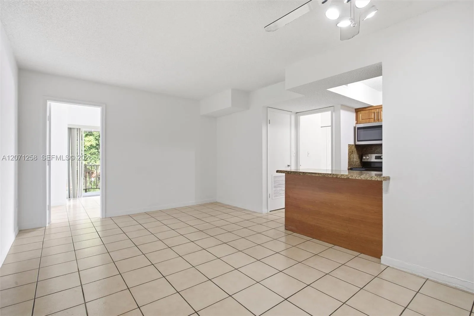 810 SW 129th Pl # 209, Miami, FL 33184