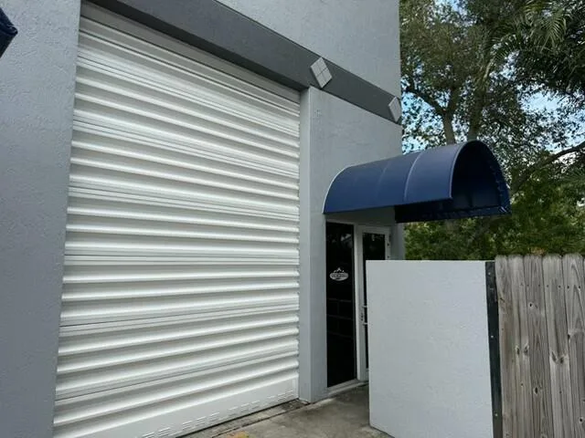3000 RAVENSWOOD Road # 6A, Dania Beach, FL 33312