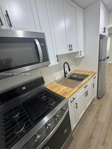 6805 SW 88th St # 1, Pinecrest, FL 33156 photo 9