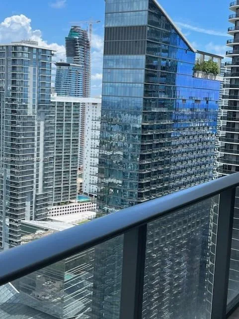 55 SW 9th St # 4209, Miami, FL 33130 photo 6