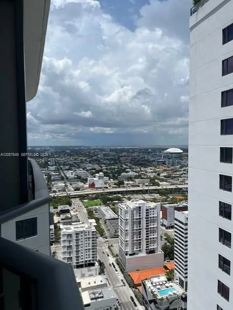 55 SW 9th St # 4209, Miami, FL 33130 photo 7