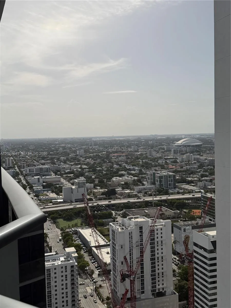 55 SW 9th St # 4209, Miami, FL 33130 photo 9