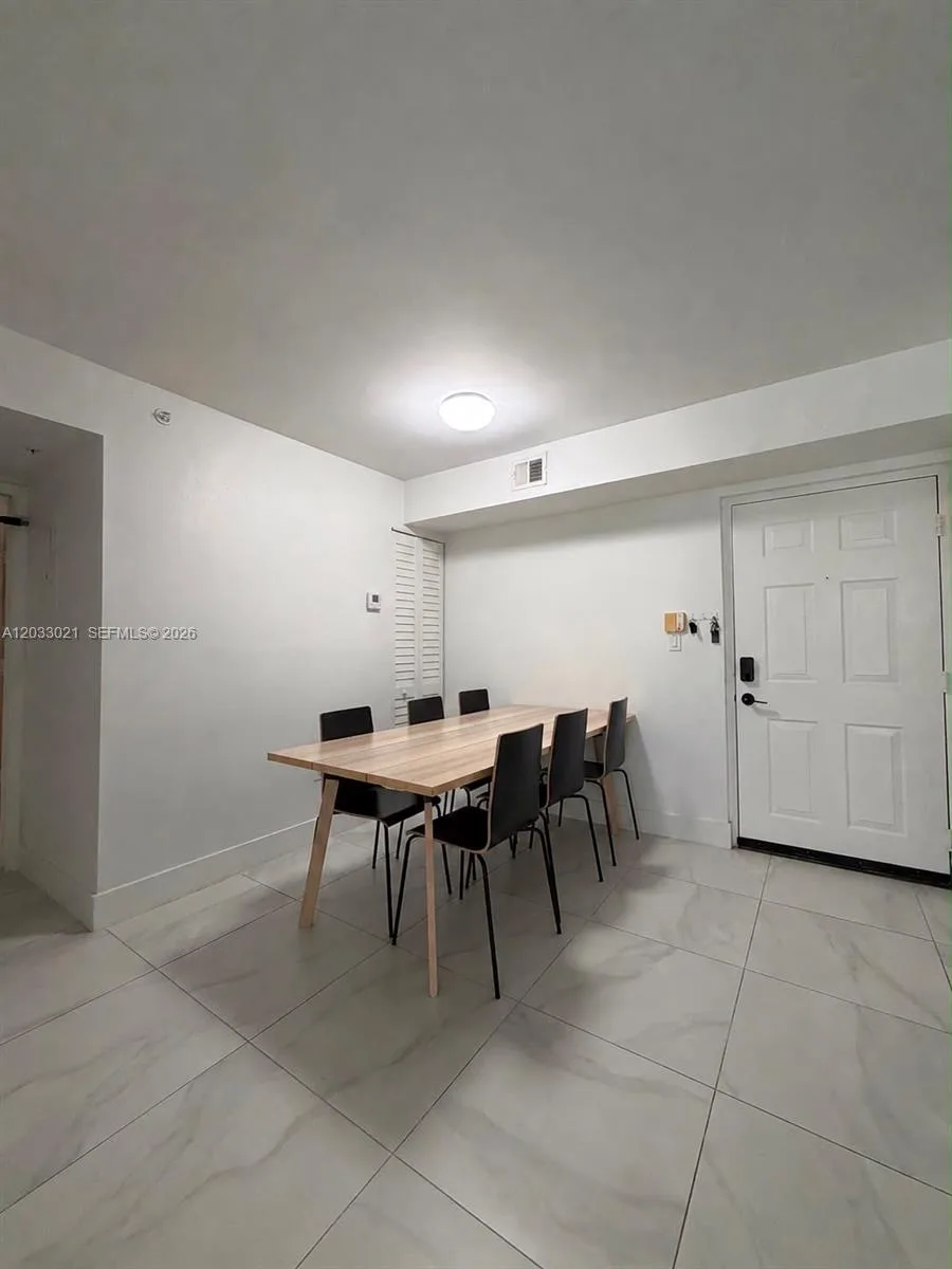 4540 NW 107th Ave # 206-11, Doral, FL 33178