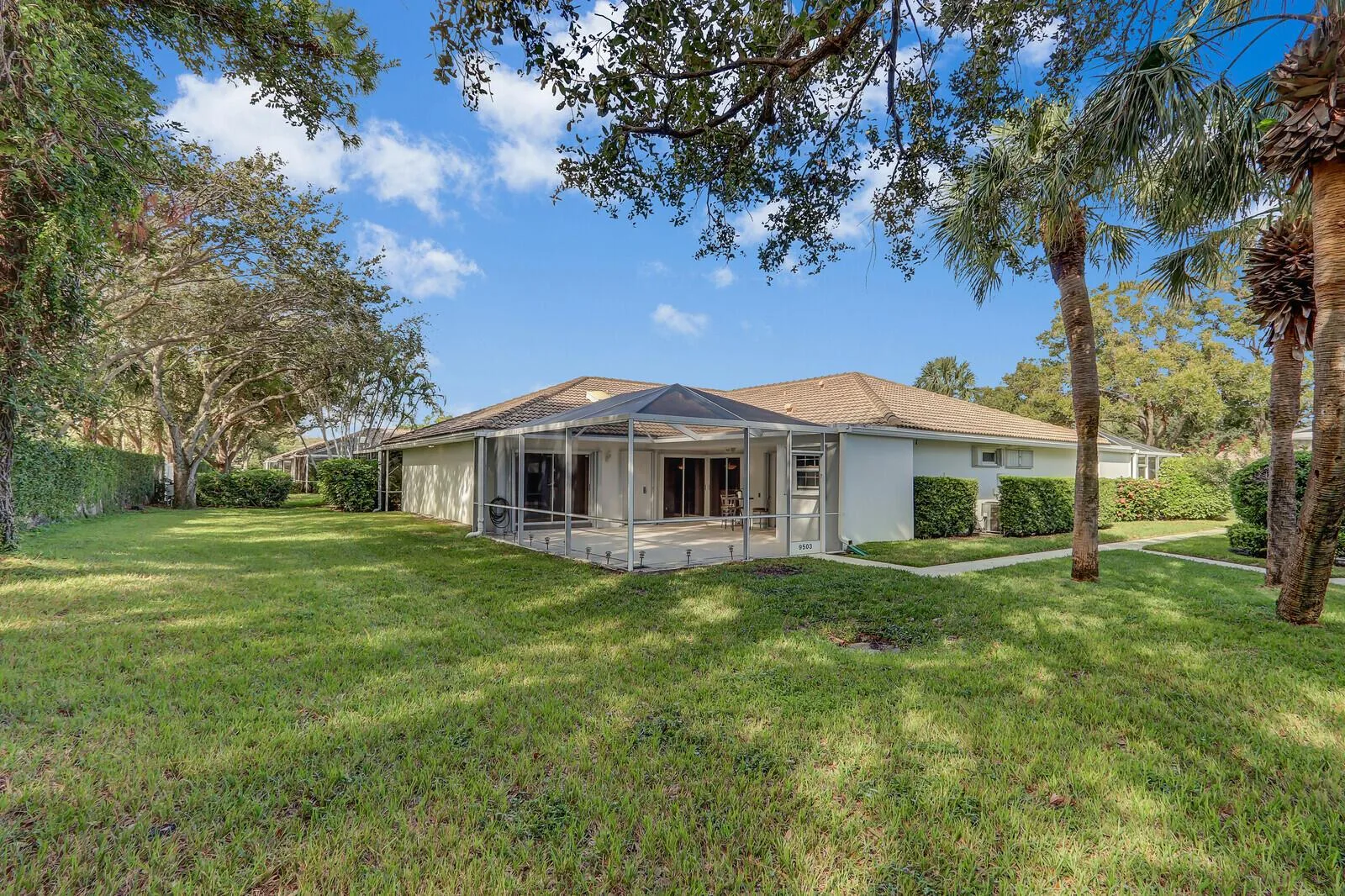 9503 CHAPMAN OAK Court, Palm Beach Gardens, FL 33410