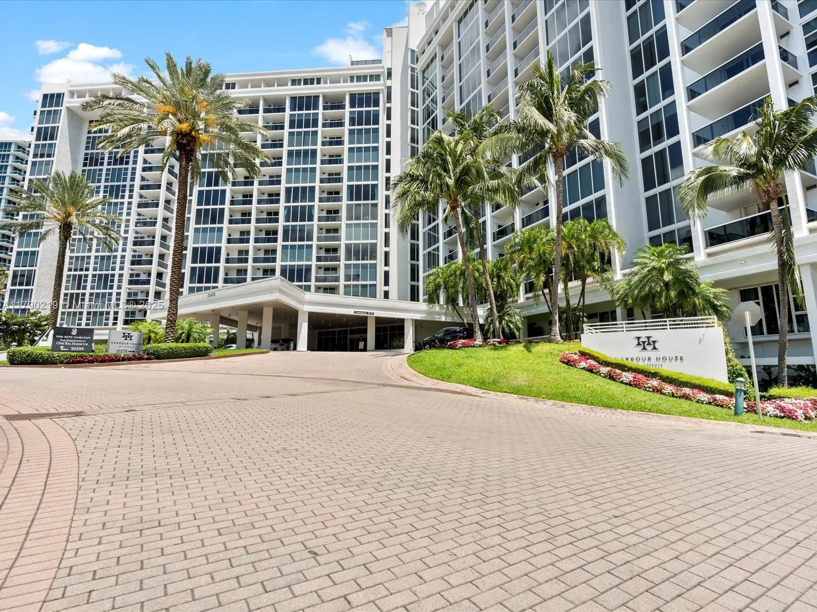 10275 Collins Ave # 529, Bal Harbour, FL 33154