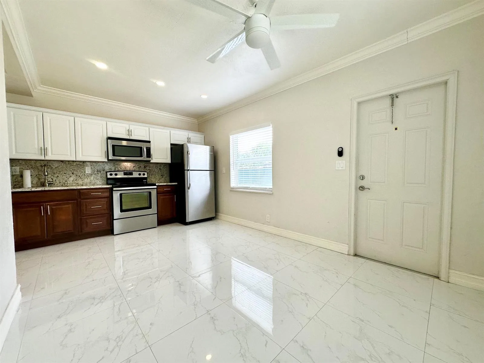 1041 NE 16th Avenue # W, Fort Lauderdale, FL 33304 photo 2